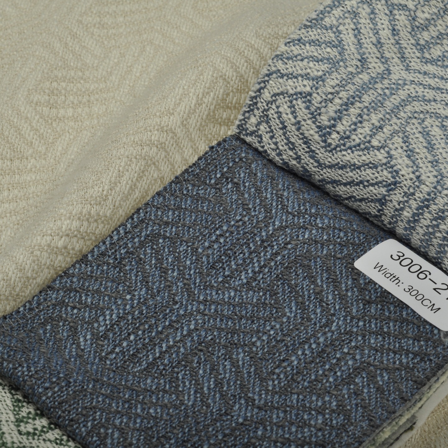 Jacquard woven fabric